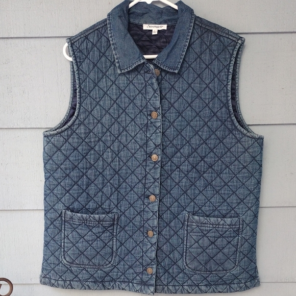 Quilted Denim Vest with Pockets - Picture 1 of 4